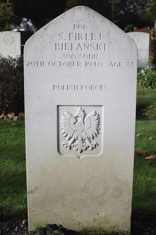 Stanislaw Firlej-Bielanski Polish War Grave