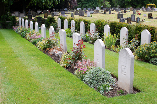 Polish war graves at Wrexham cemetery