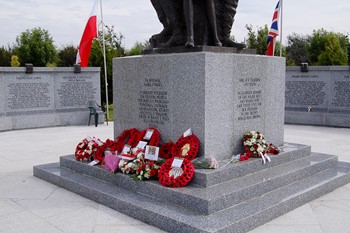 Wreaths Polish Armed Forces Memorial 2012