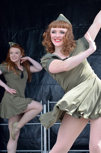 Kennedy Cupcakes Dance Routine - Stirling Military Show 2013