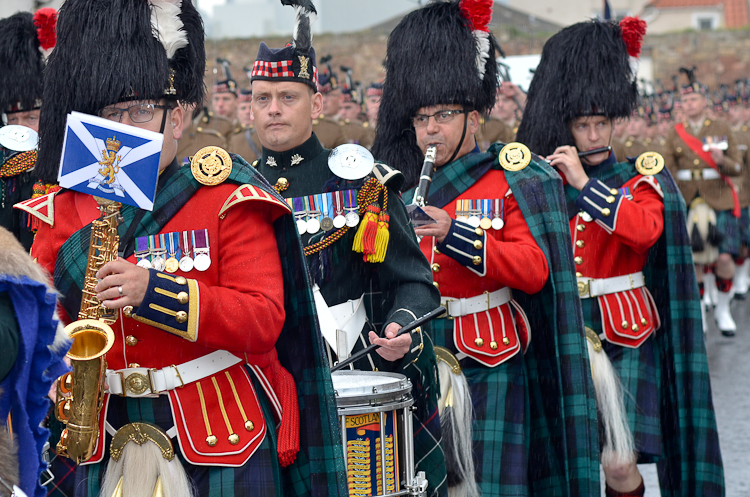 Band of the Royal Regiment of Scotland and 1 Scots Pipes and Drums - Prestonpans, Edinburgh