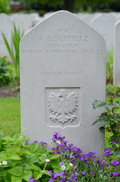 Adam Ludwik Schultz Polish War Grave
