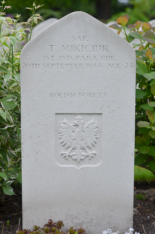 Tadeusz Mikiciuk Polish War Grave