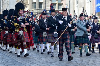 Pipes &amp; Drums Royal Scots Dragoon Guards Waterloo Anniversary Edinburgh 2015