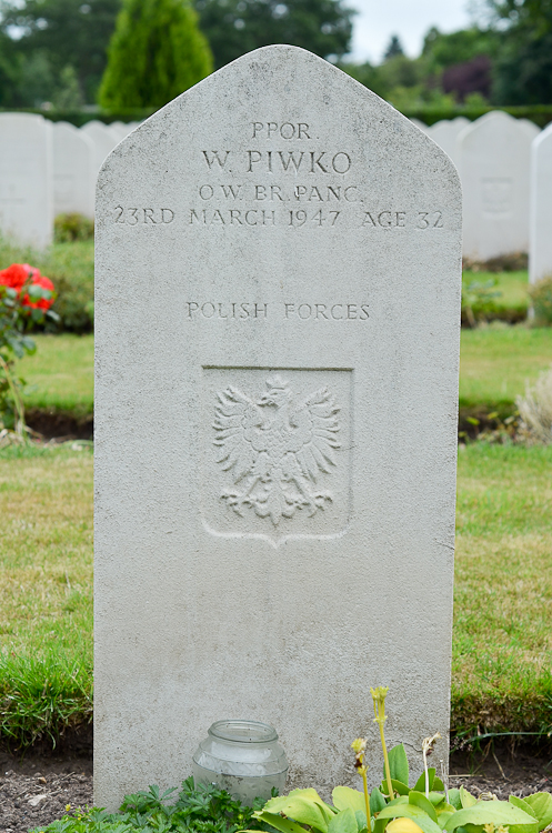 Waclaw Piwko Polish War Grave