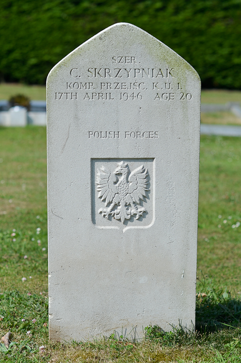Czeskaw Skrzypniak Polish War Grave