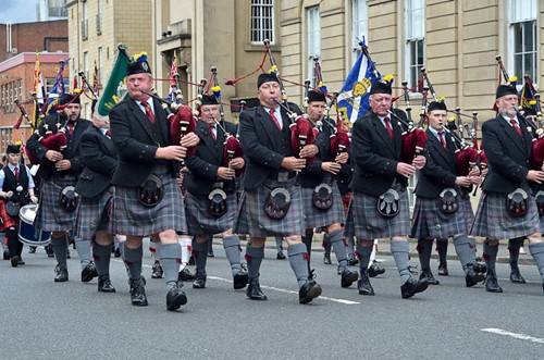 Isle of Cumbrae Royal British Legion Scotland Pipe Band - Glasgow Armed Forces Day 2016