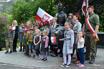 Wojtek Bear Memorial and Polish Scouts Edinburgh 2016