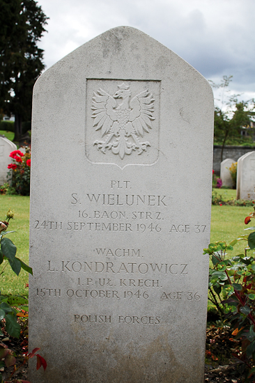 Stefan Wielunek Polish War Grave