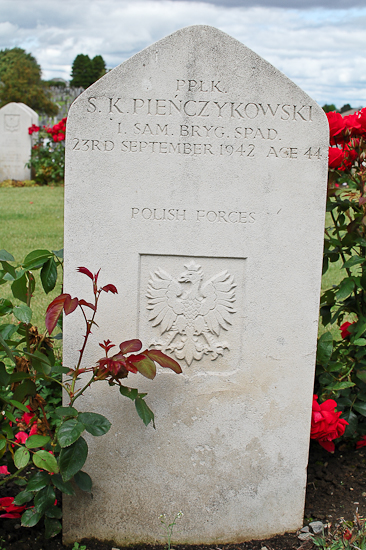 Stefan Konstanty Pienczykowski Polish War Grave