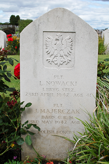 Leon Nowacki Polish War Grave