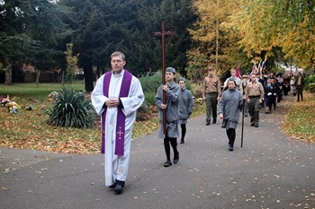 Polish Priest leads Parade to Remember Polish Airmen at Newark, England