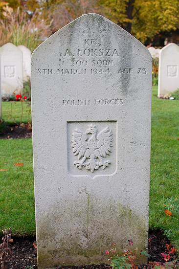 Aleksander Loksza Polish War Grave