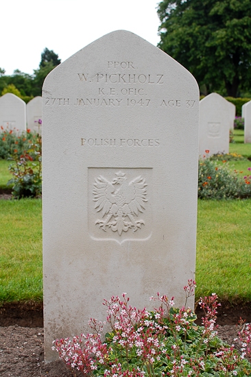 Wladyslaw Pickholz Polish War Grave