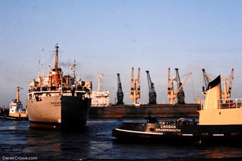 KOLYMALES Soviet Freighter - LAGGAN and CARRON Tugs - Grangemouth Docks