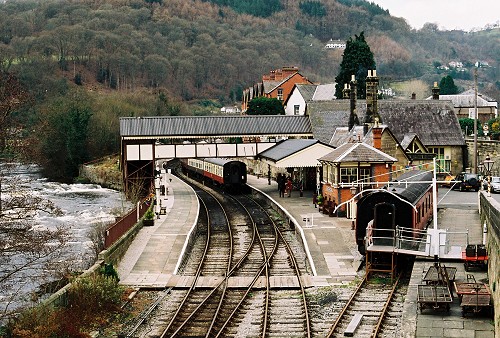 Llangollen Railway Station - River Dee - Wales