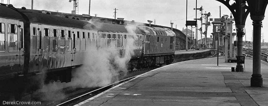 Dundee Railway Station class 27010 in April 1984
