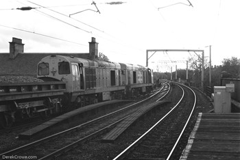 20227 & 20114 Coatbridge Central Railway Station 1988 British Rail