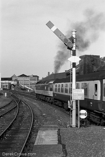Class 47 no. 711 Arbroath Station 1990 British Rail